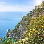 Apartment Profumo Di Mare Con Vista Mozzafiato Positano