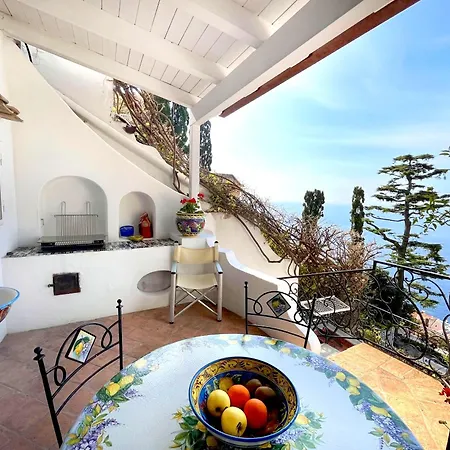 Profumo Di Mare Con Vista Mozzafiato Appartamento Positano