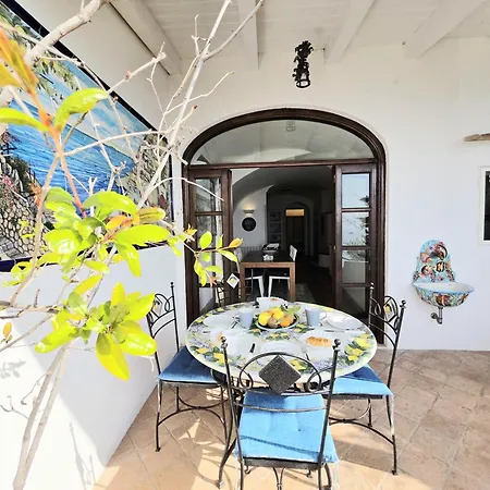 Profumo Di Mare Con Vista Mozzafiato Appartamento Positano